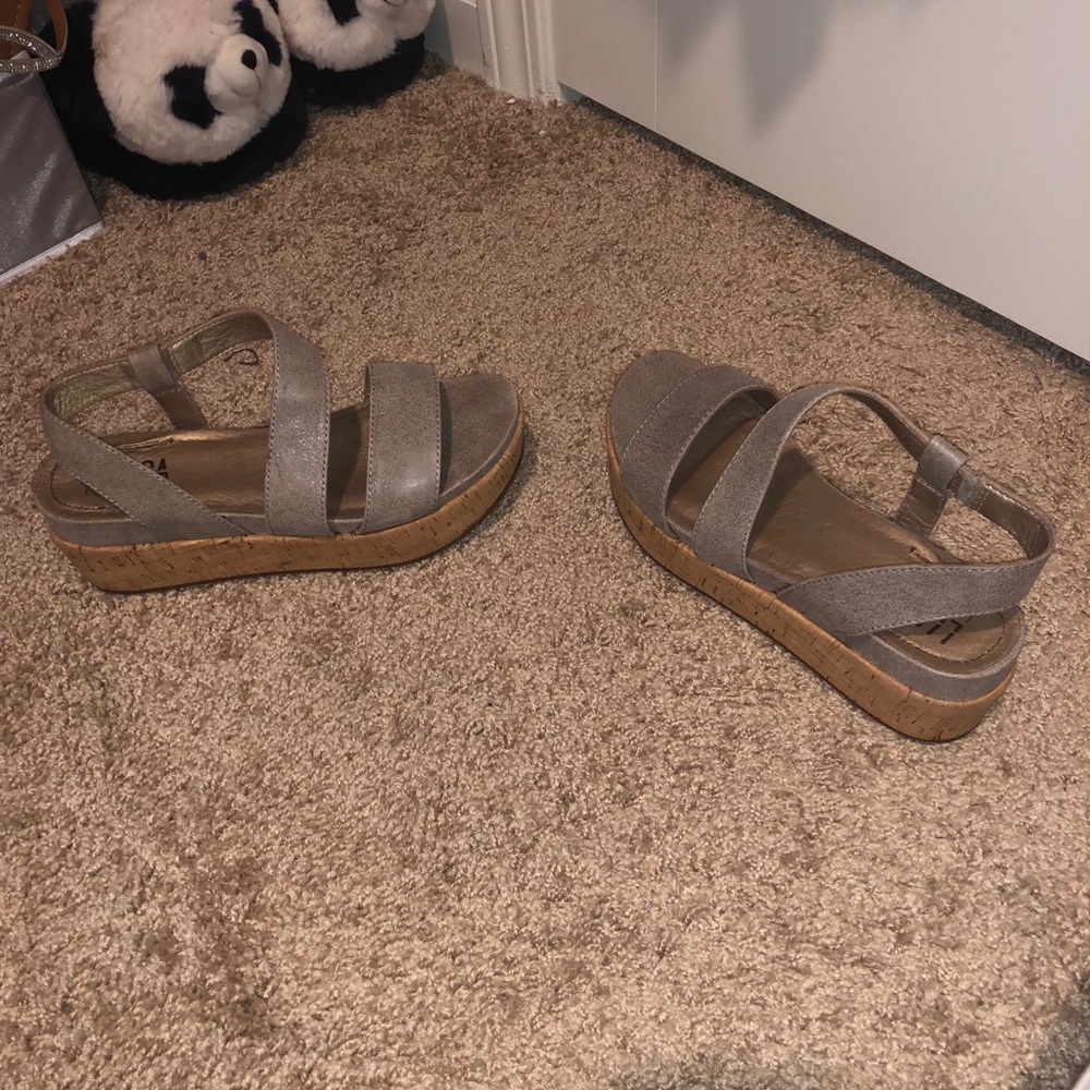 Wedges - Picture 3 of 3